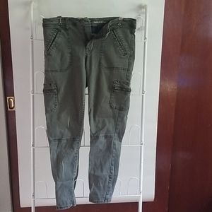 Mossimo mid rise cargo skinny pants